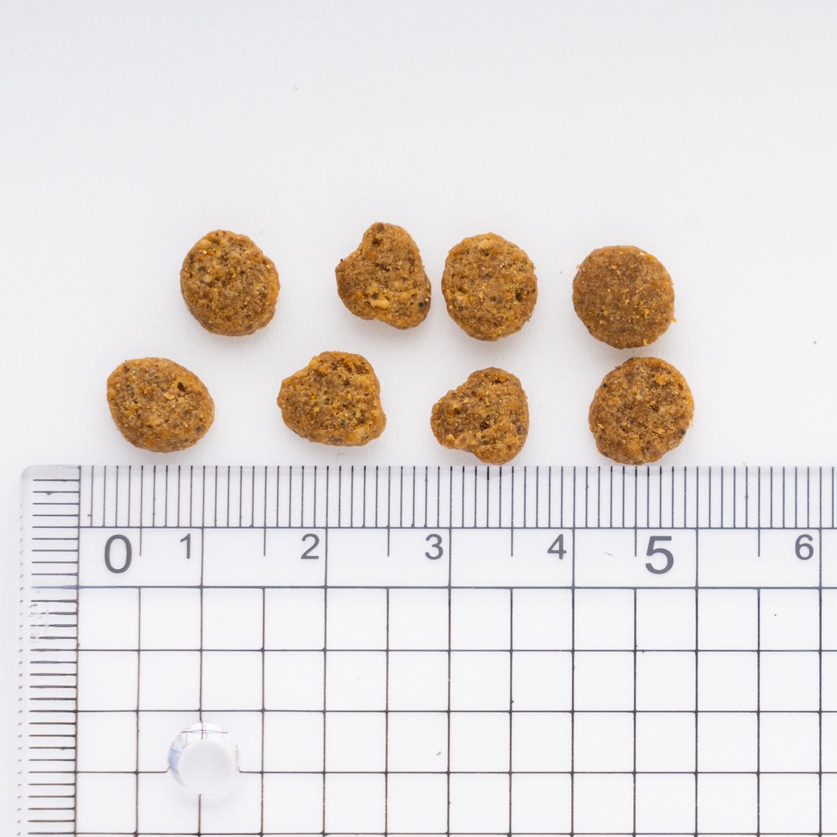 ピュリナワン キャット 7歳以上 健康マルチケア チキン 2kg